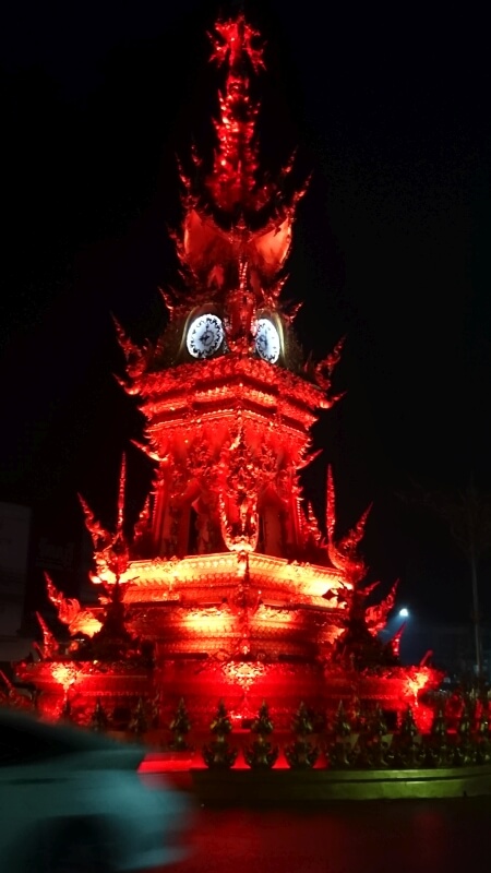 Clock-Tower-Chiang-Rai-7-s
