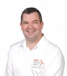 Der Inhaber von Swisshelpingpoint im Portrait