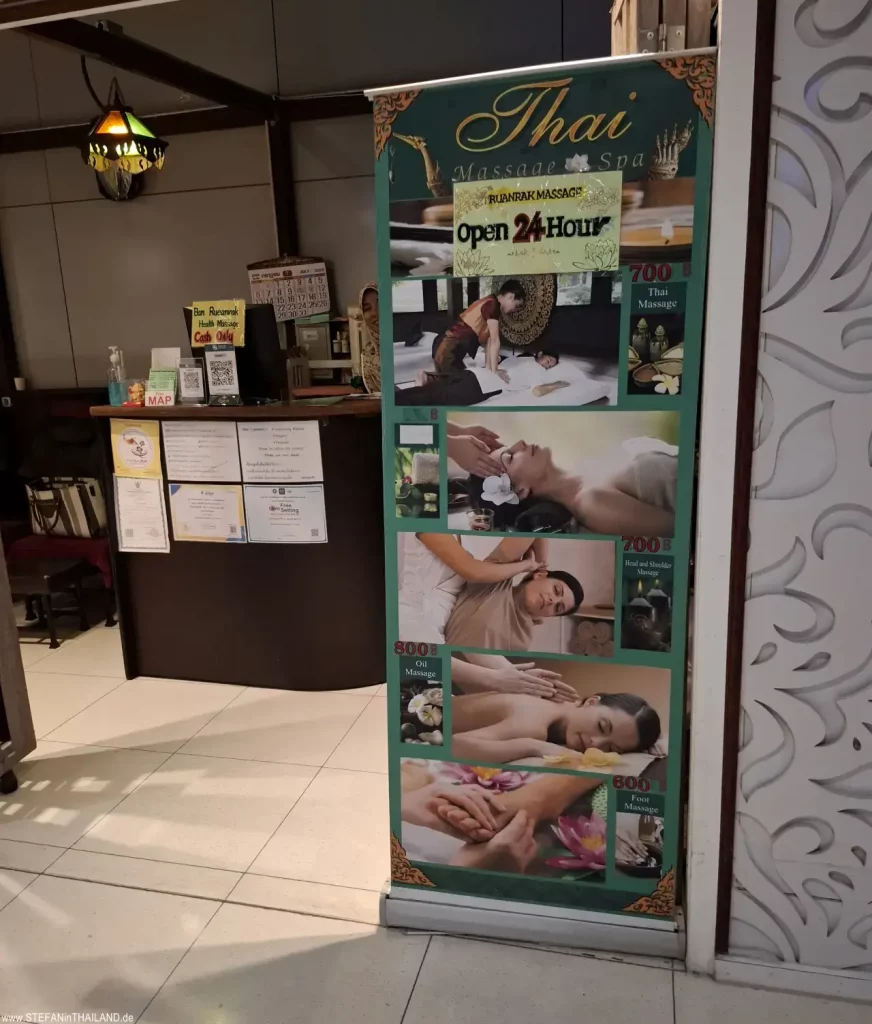 Ein Massage-Shop im Flughafen Bangkok