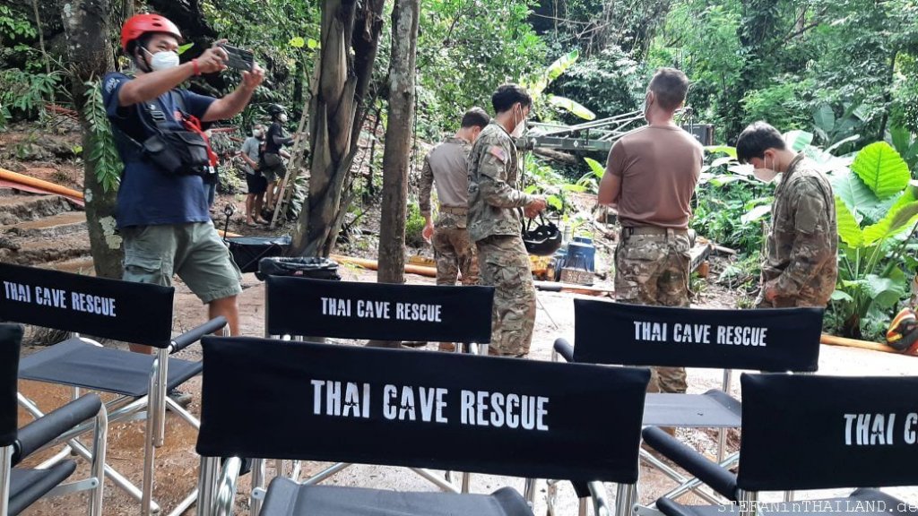 Netflix Thai Cave Rescue - Statisten als amerikanische Soldaten