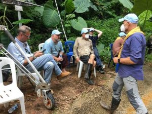 Netflix Thai Cave Rescue - Warten auf den Einsatz